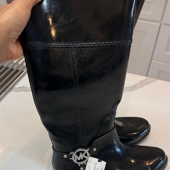 Michael Kors Shiny Black Riding Boots - Picture 2 of 6